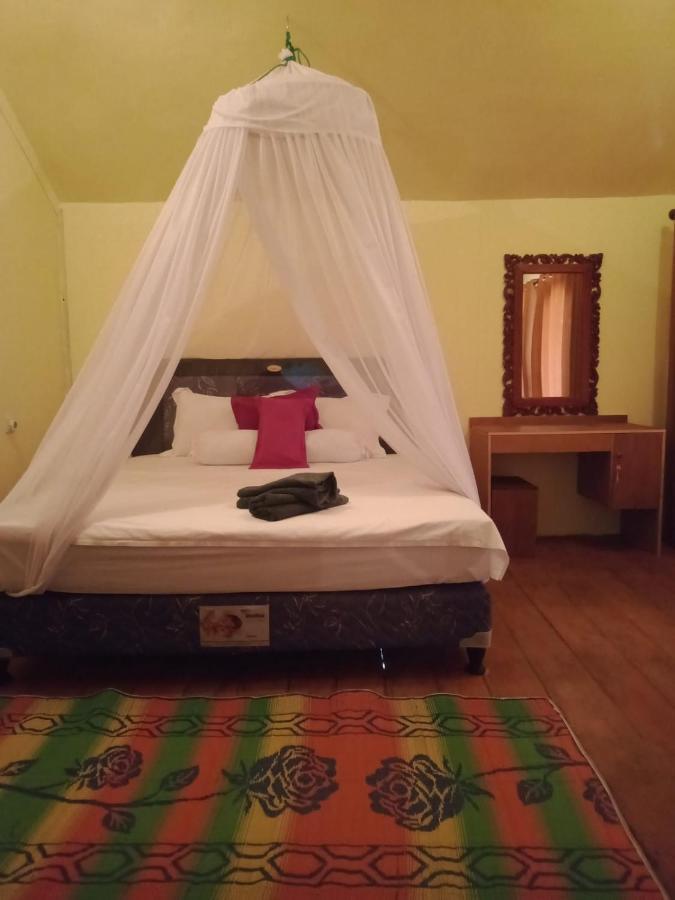 Why Not Bar And Bungalows #2 Pemenang Esterno foto