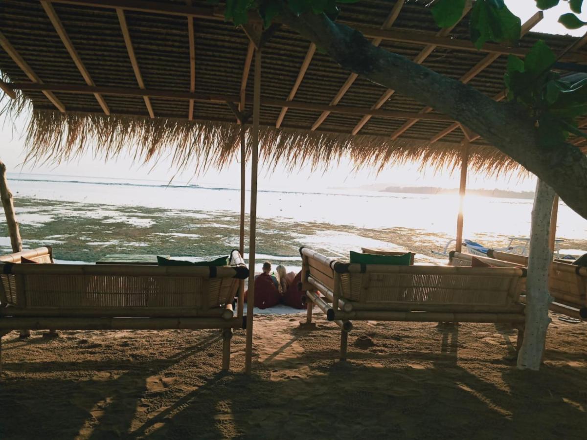 Why Not Bar And Bungalows #2 Pemenang Esterno foto